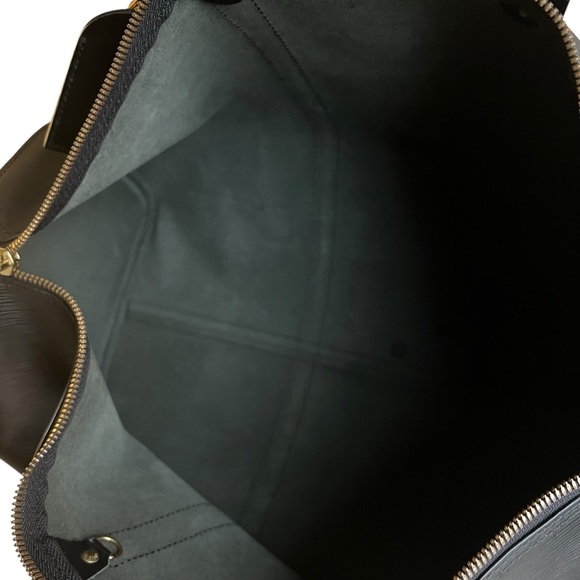 Louis Vuitton Epi Leather Keepall 50 Duffle Bag - Picture 7 of 11